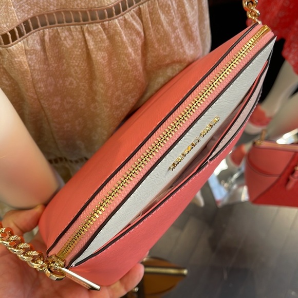 Michael Kors Jet Set Travel Medium Logo Dome Crossbody Grapefruit Multi Color - Picture 7 of 13